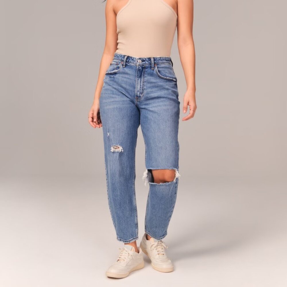 Abercrombie & Fitch 80s Mom High Rise Jeans